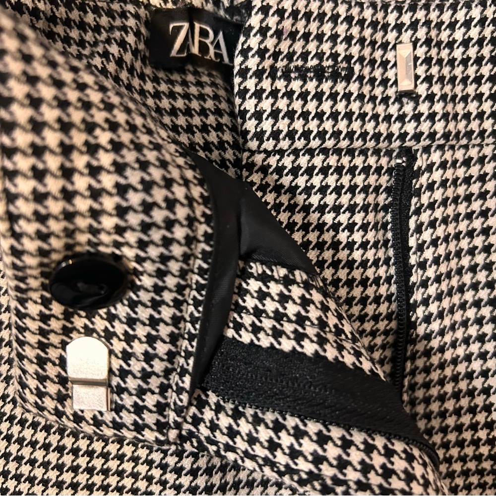 Zara Black & White Houndstooth Pants - Size Small - Picture 12 of 12